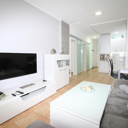 פלאייה דל אינגלז Fantastic Apartment Near The Beach מראה חיצוני תמונה
