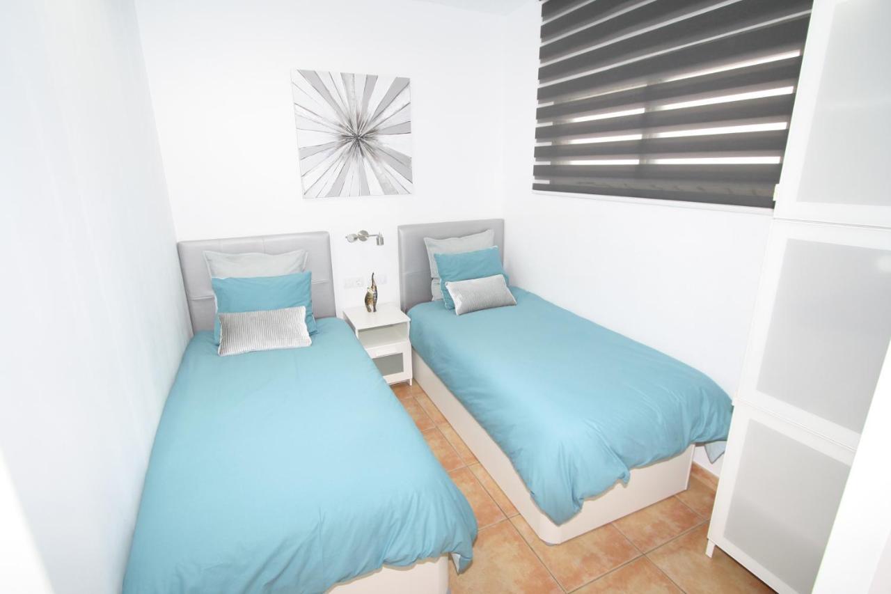 פלאייה דל אינגלז Fantastic Apartment Near The Beach מראה חיצוני תמונה