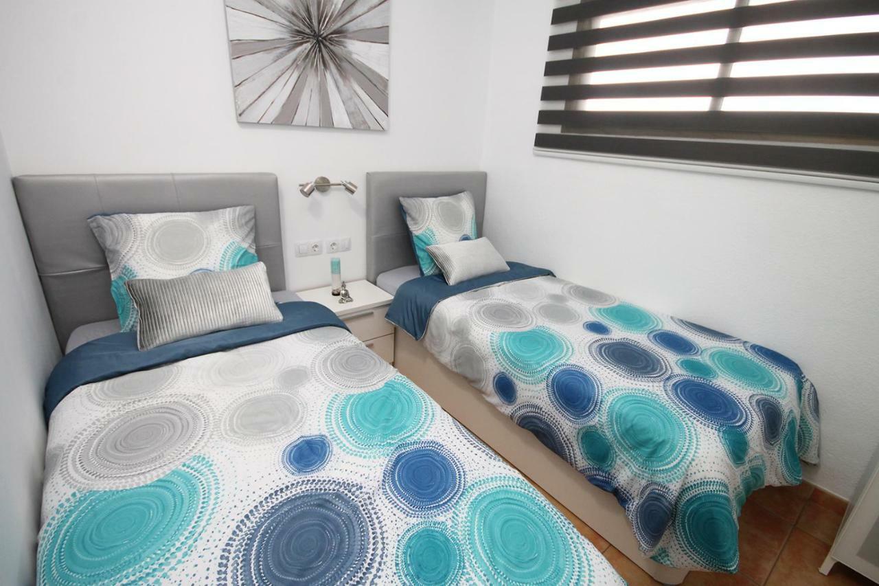פלאייה דל אינגלז Fantastic Apartment Near The Beach מראה חיצוני תמונה